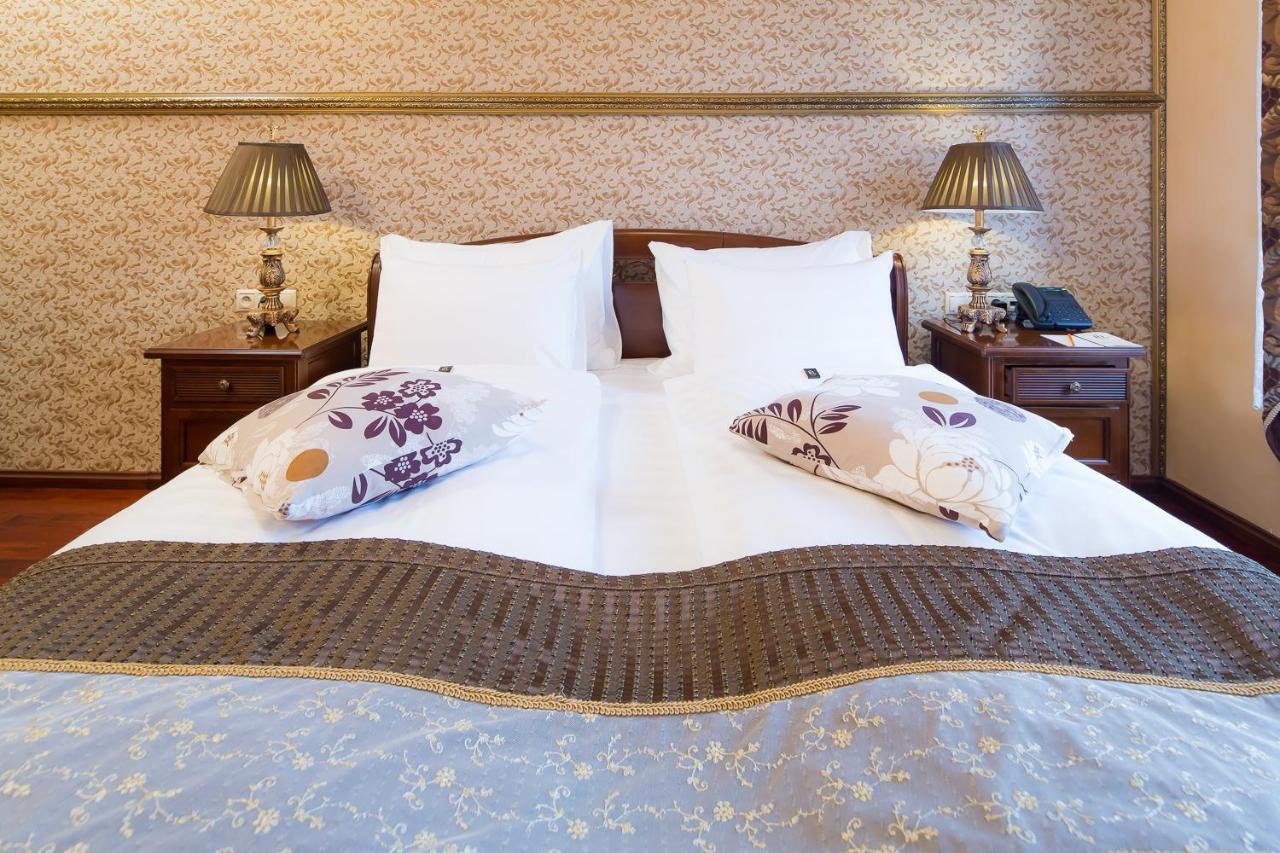 Rubezahl-Marienbad Luxury Historical Castle Hotel & Golf-Castle Hotel Collection Marianske Lazne Exterior foto